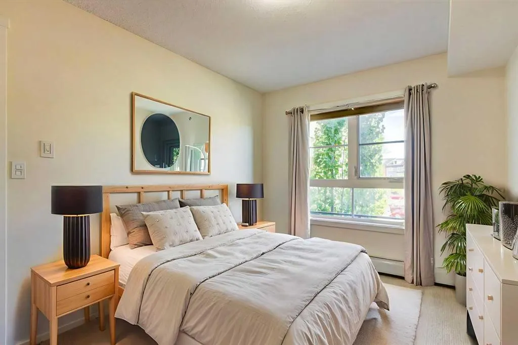 279 Copperpond Common SE, #5308