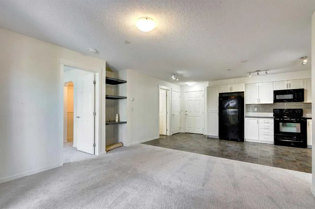 279 Copperpond Common SE, #5308