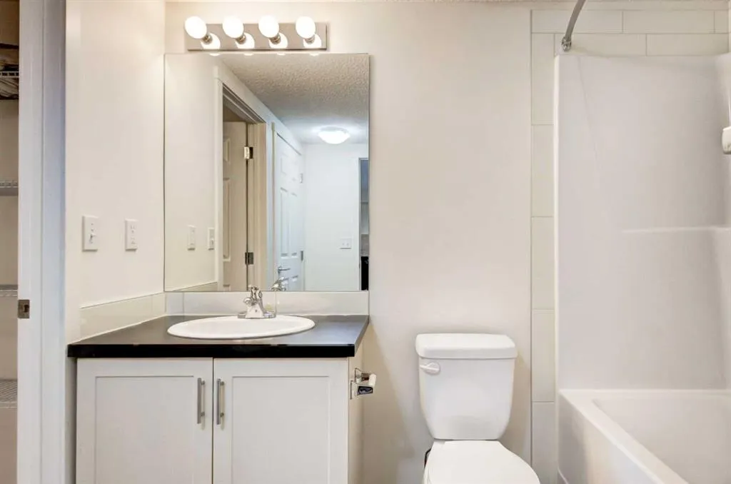 279 Copperpond Common SE, #5308