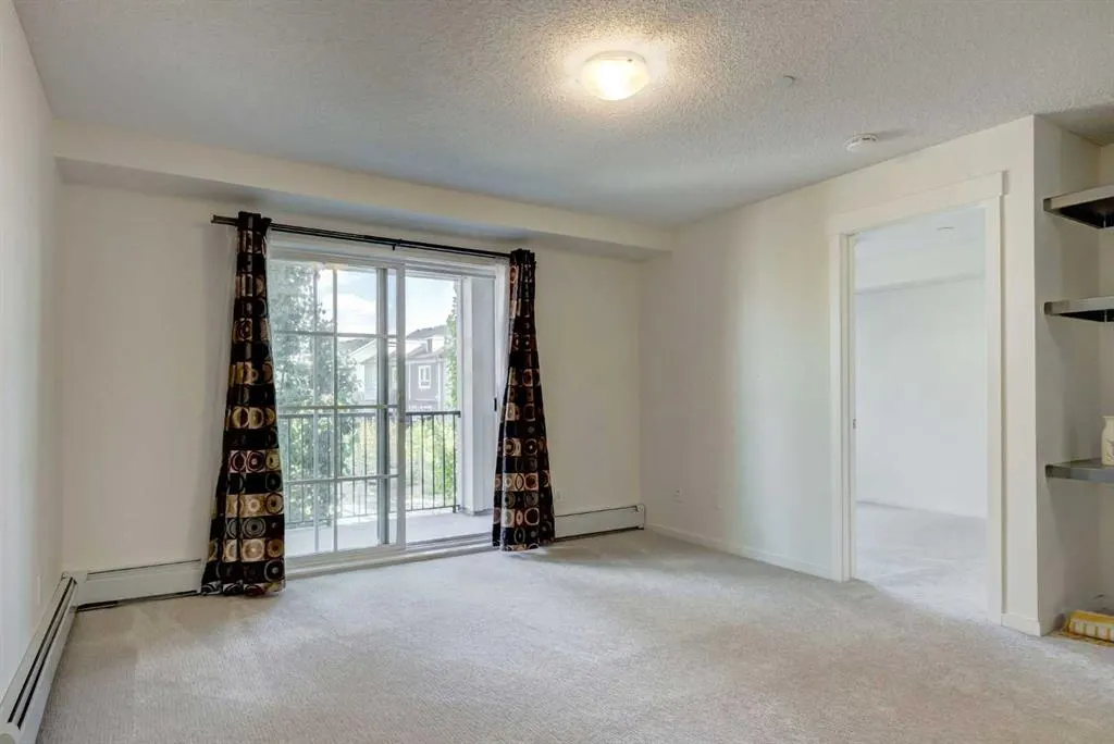 279 Copperpond Common SE, #5308