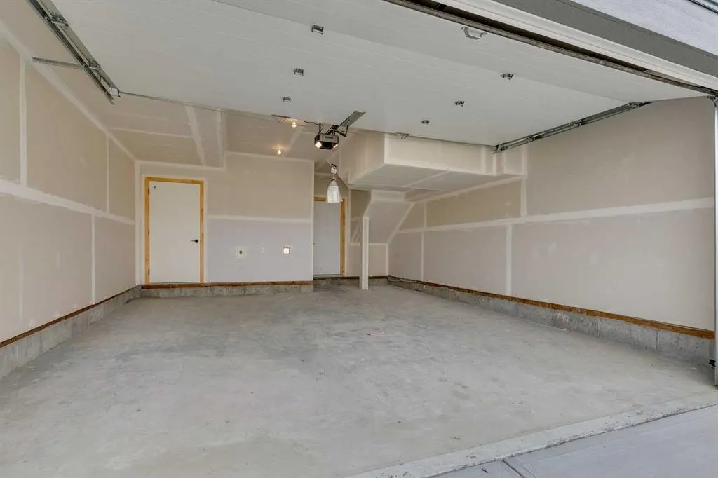 22 Belvedere Terrace SE