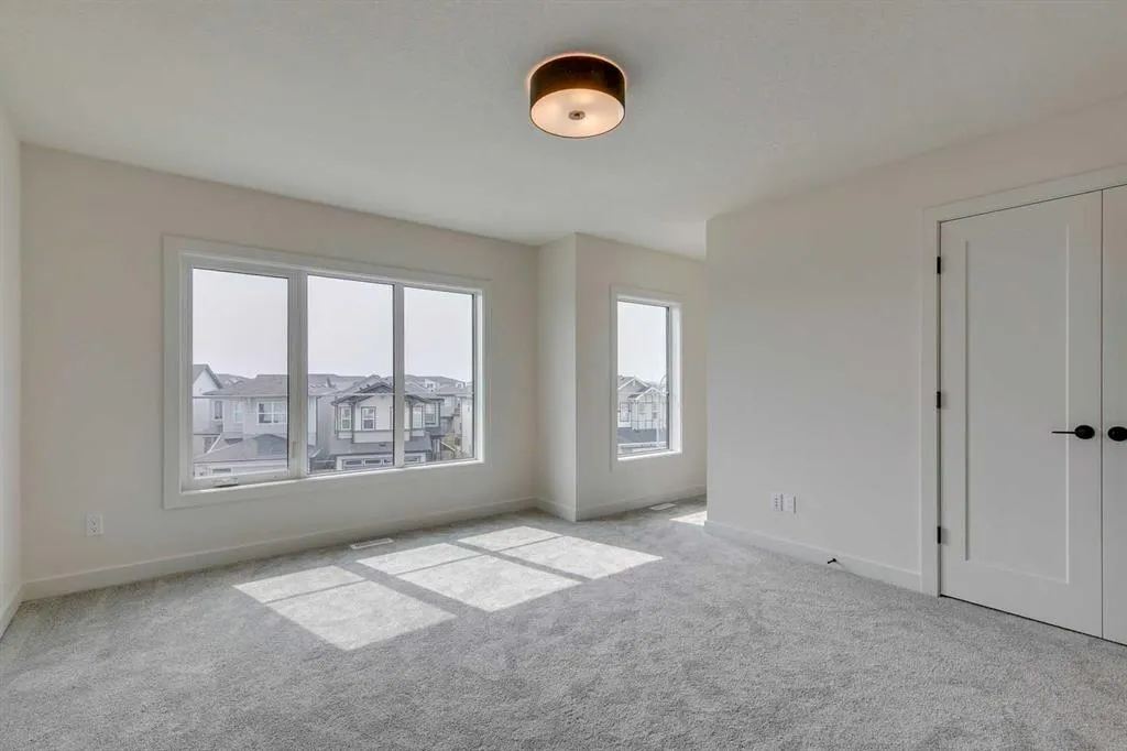 22 Belvedere Terrace SE