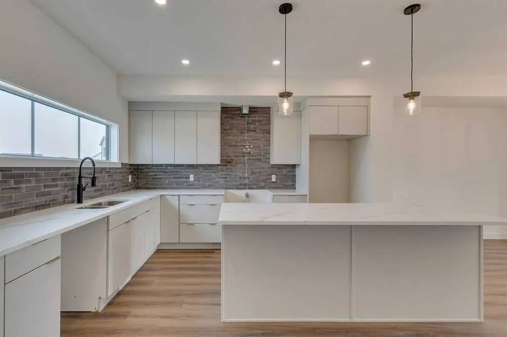 22 Belvedere Terrace SE