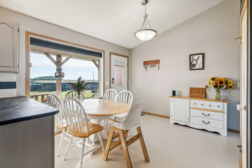 272187 Township Road 240