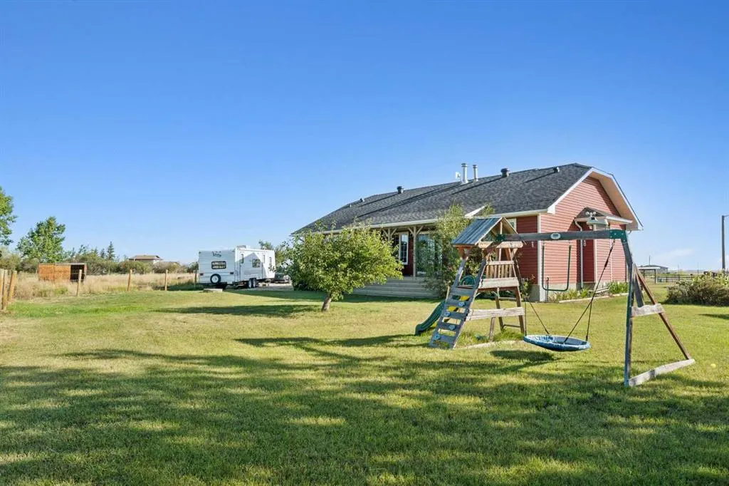 272187 Township Road 240