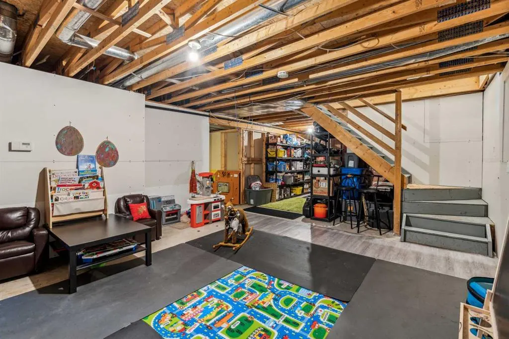 272187 Township Road 240