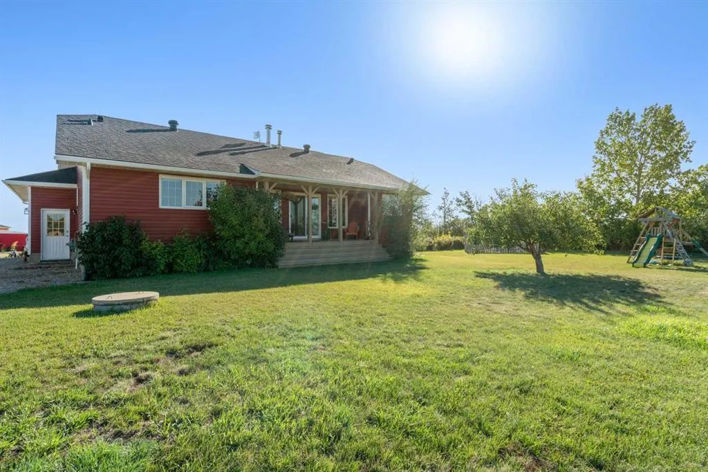 272187 Township Road 240