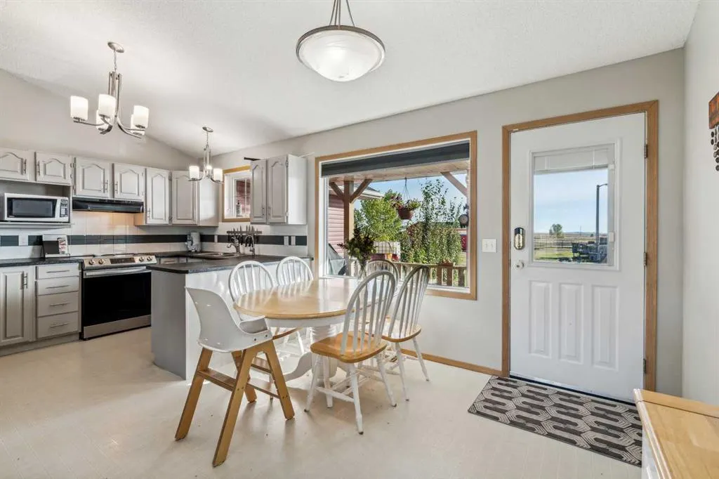 272187 Township Road 240
