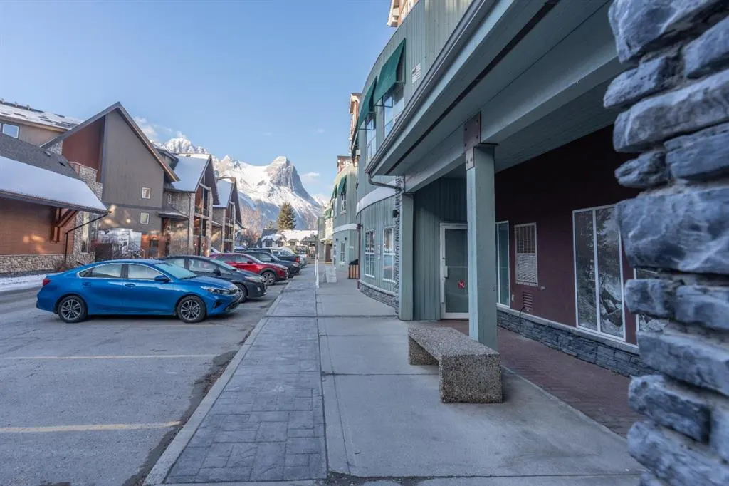 1151 sidney Street, #109