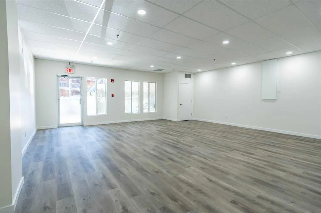 1151 sidney Street, #109