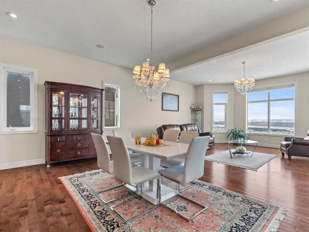 80 Cranarch Heights SE