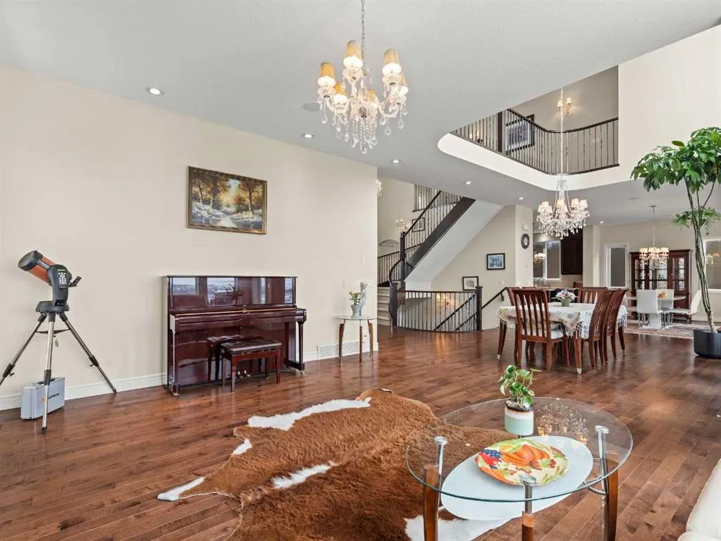 80 Cranarch Heights SE