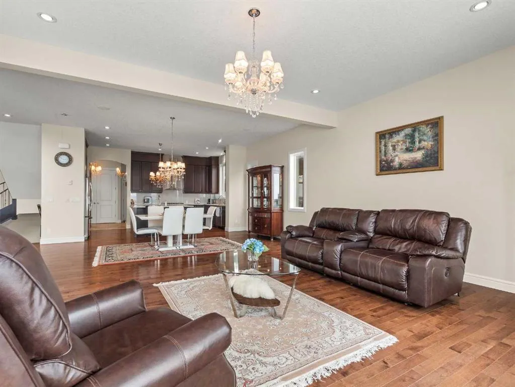 80 Cranarch Heights SE