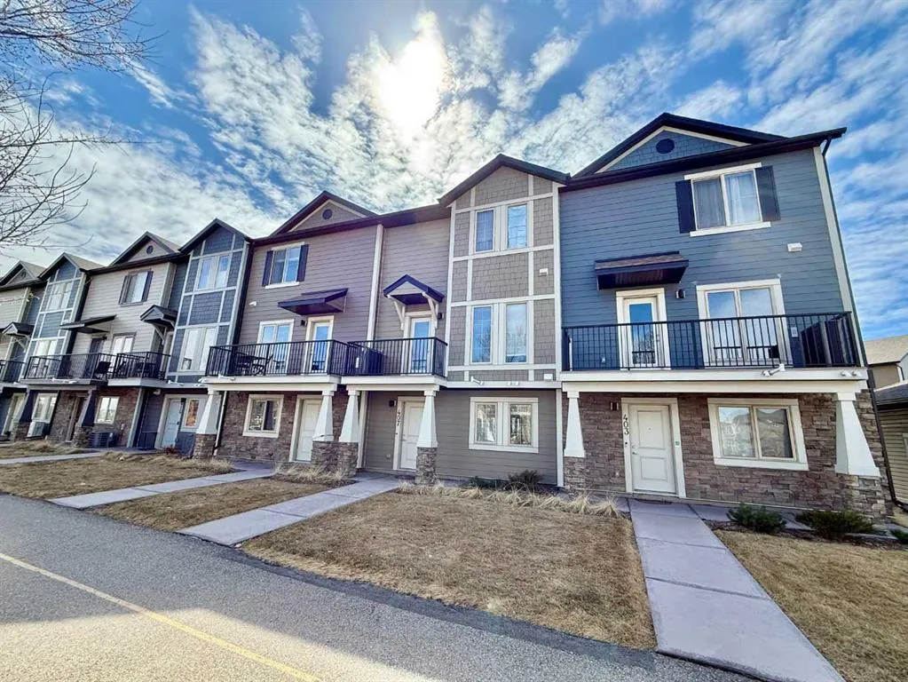 411 Legacy Village Way SE