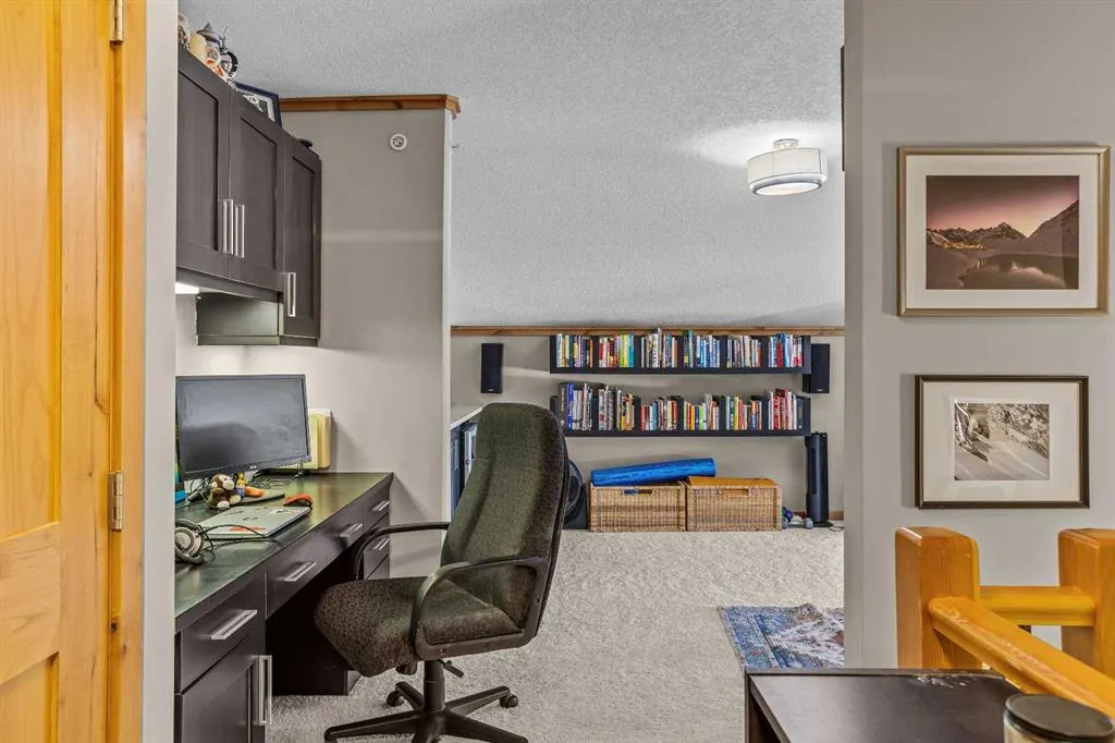 2100A Stewart Creek Drive, #304