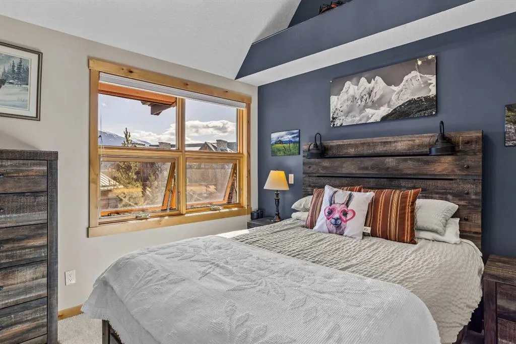 2100A Stewart Creek Drive, #304