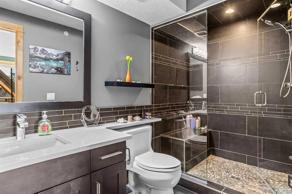 2100A Stewart Creek Drive, #304