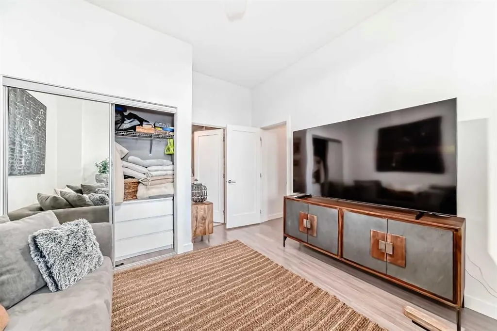119 19 Street NW, #109