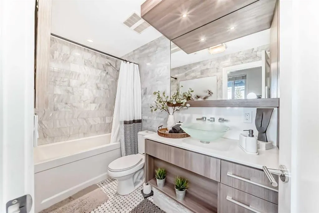 119 19 Street NW, #109