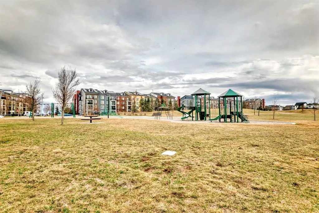 60 Copperpond Park SE