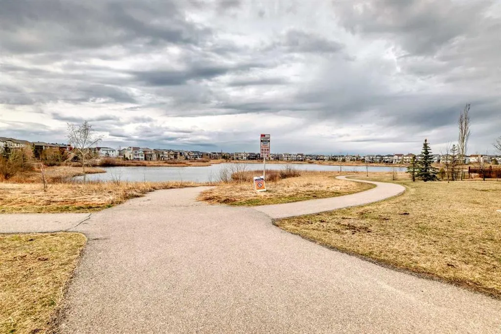 60 Copperpond Park SE