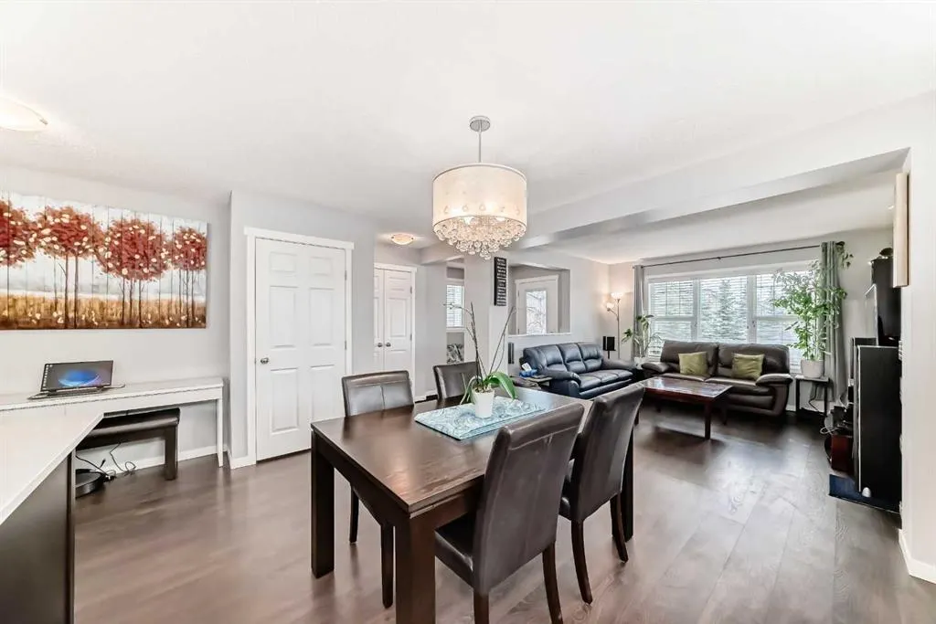 60 Copperpond Park SE