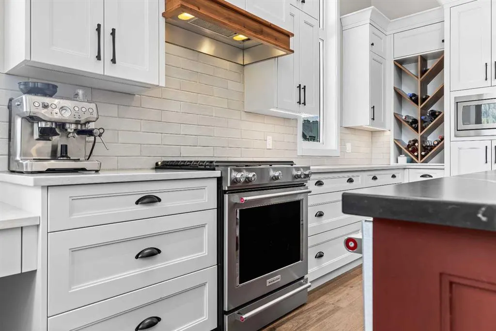 414 Stewart Creek Close