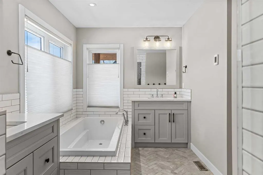 414 Stewart Creek Close
