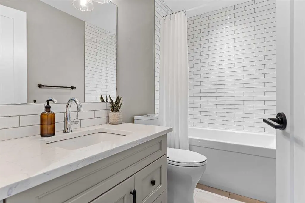 414 Stewart Creek Close