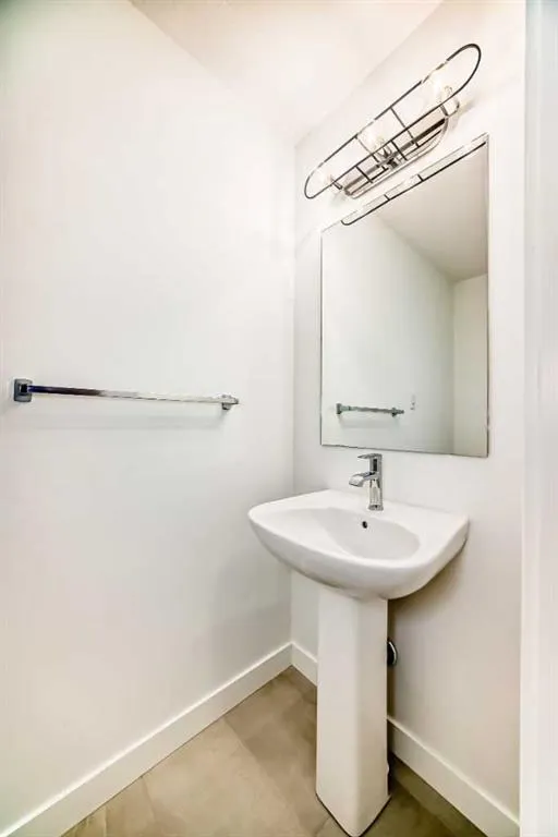 1802 Mahogany Boulevard SE, #8202