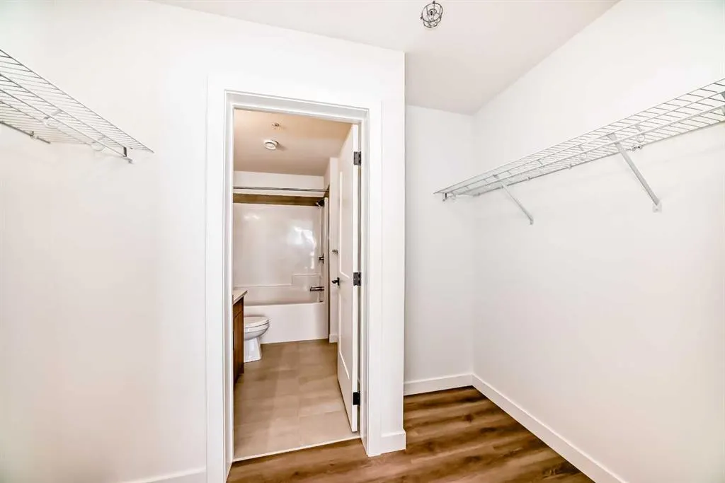 1802 Mahogany Boulevard SE, #8202