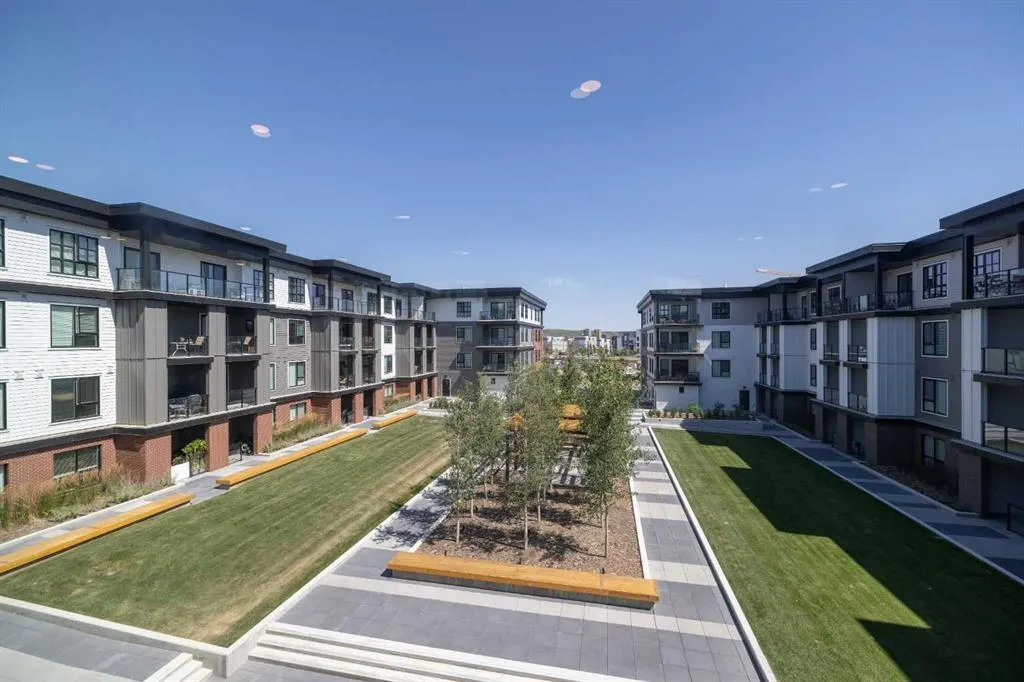 4275 Norford Avenue NW, #111