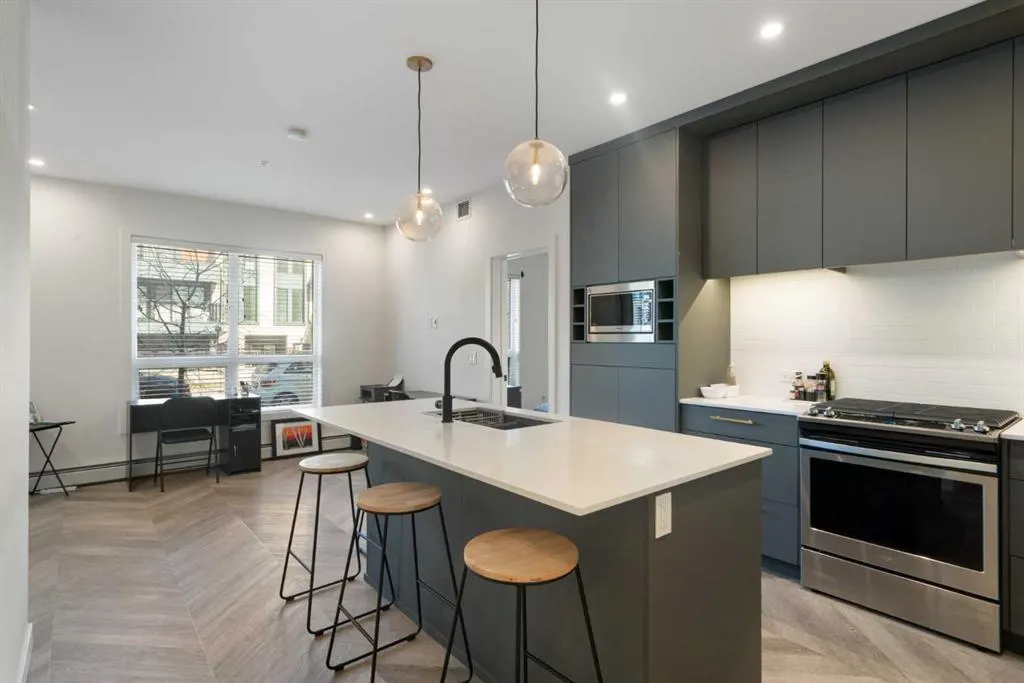 4275 Norford Avenue NW, #111