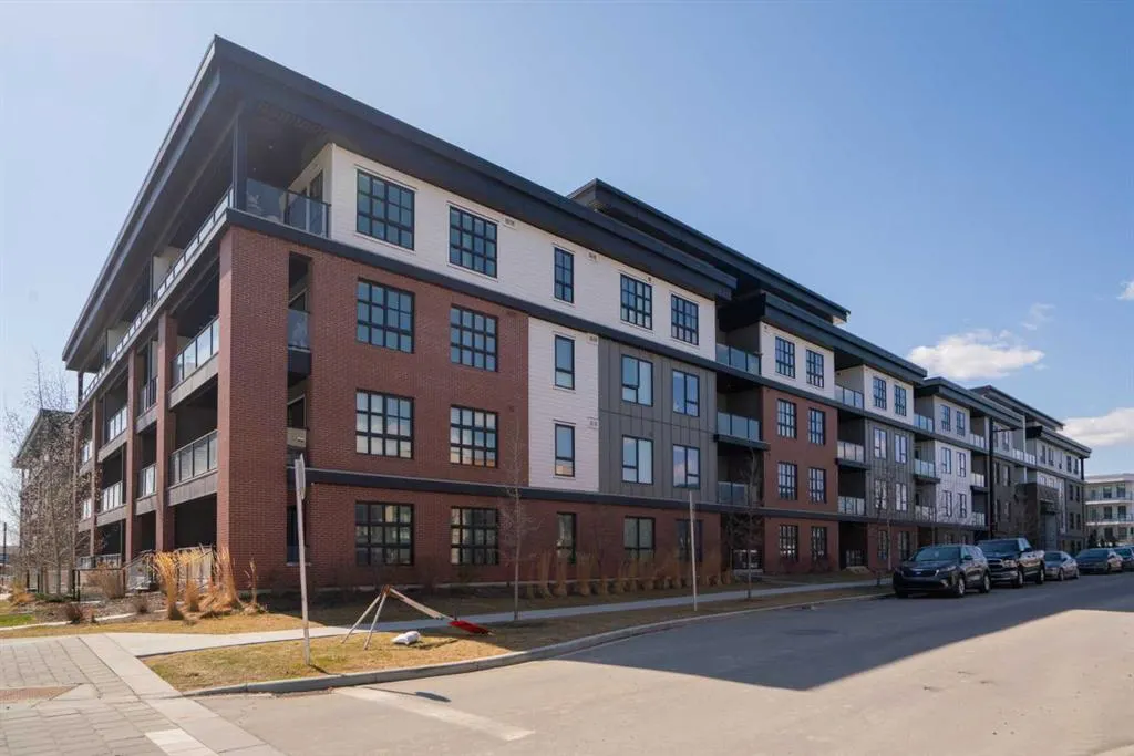 4275 Norford Avenue NW, #111
