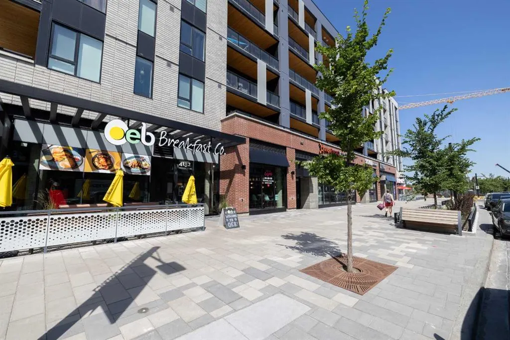 4275 Norford Avenue NW, #111