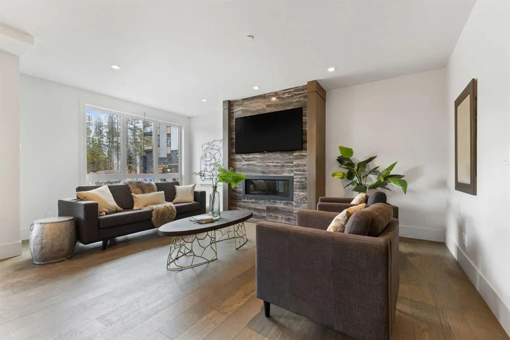 101A Stewart Creek Rise, #102