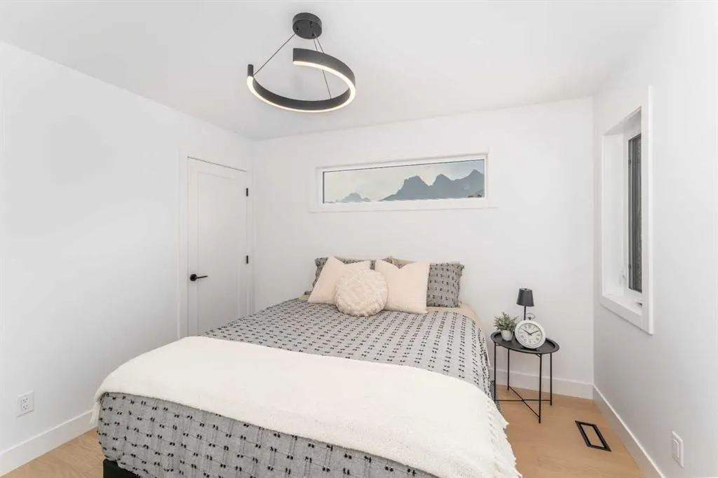 1413 Mountain Avenue, #103