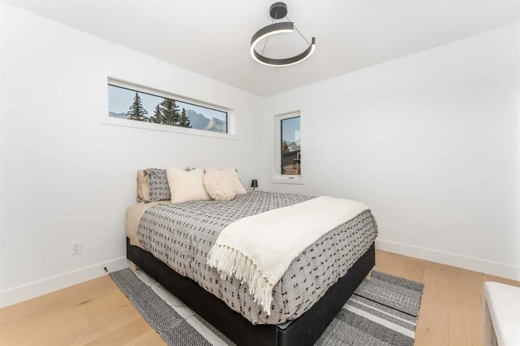 1413 Mountain Avenue, #103