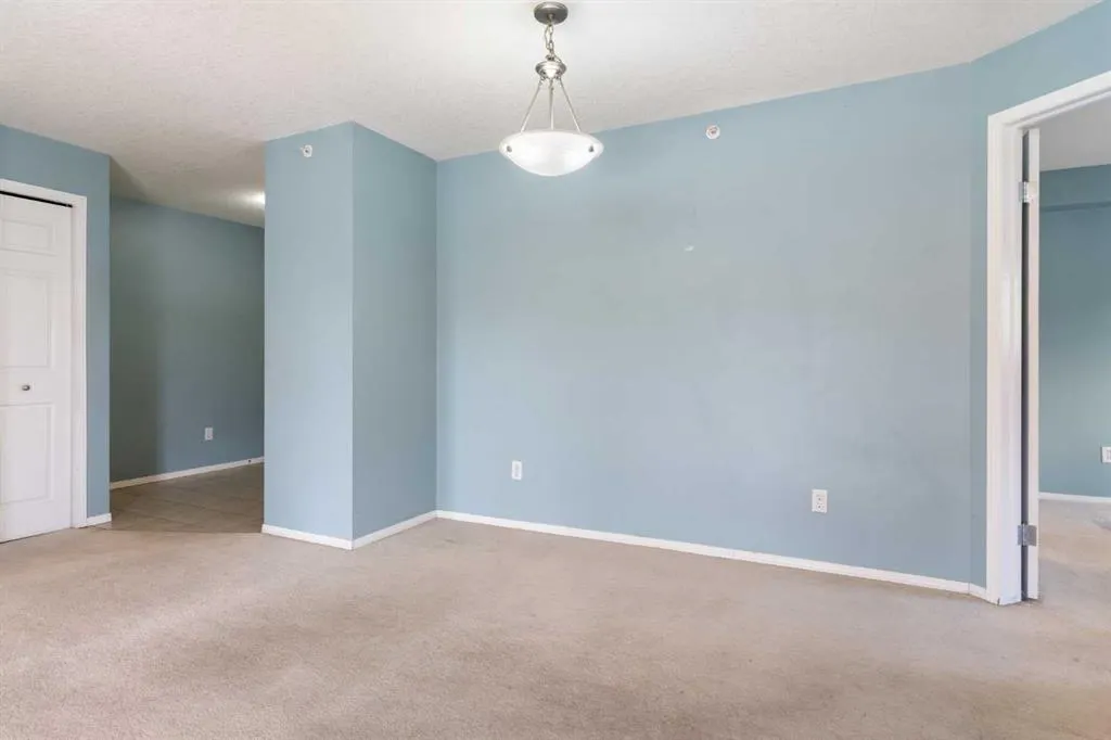 4975 130 Avenue SE, #4423