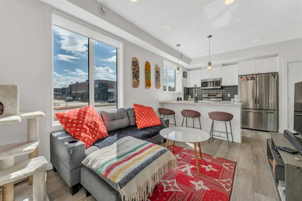 10060 46 Street NE, #512
