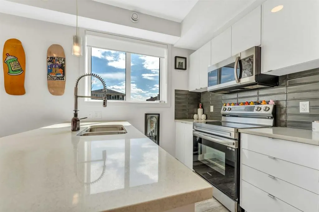 10060 46 Street NE, #512