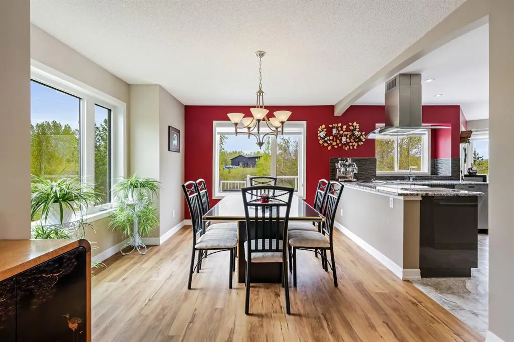 243121 16 Street E, #200