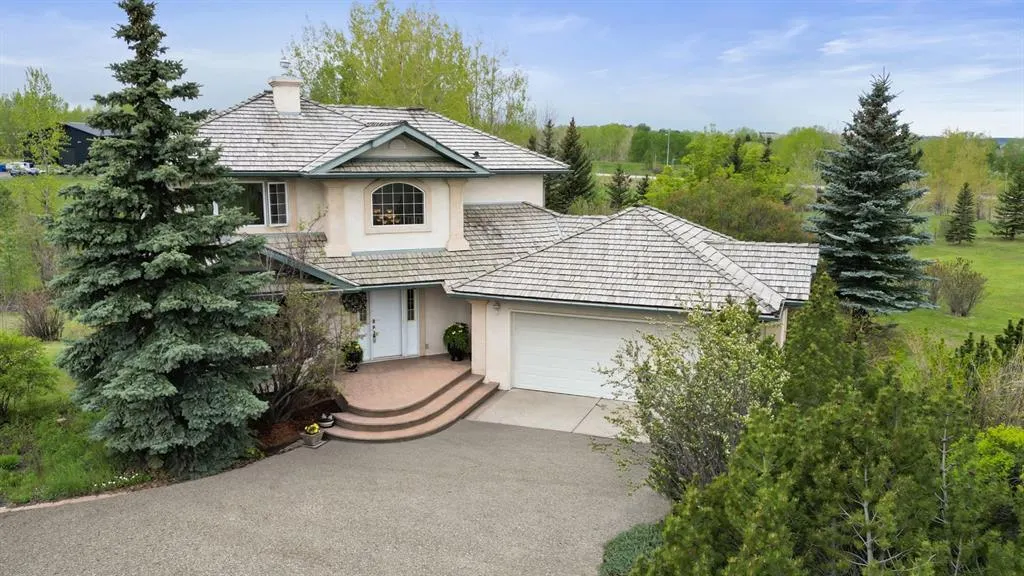 243121 16 Street E, #200