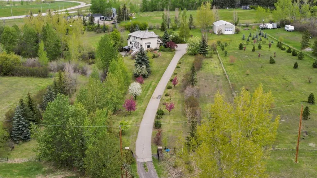 243121 16 Street E, #200