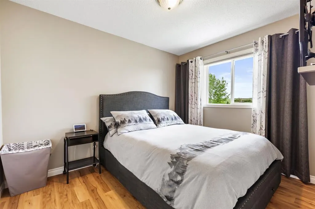 243121 16 Street E, #200