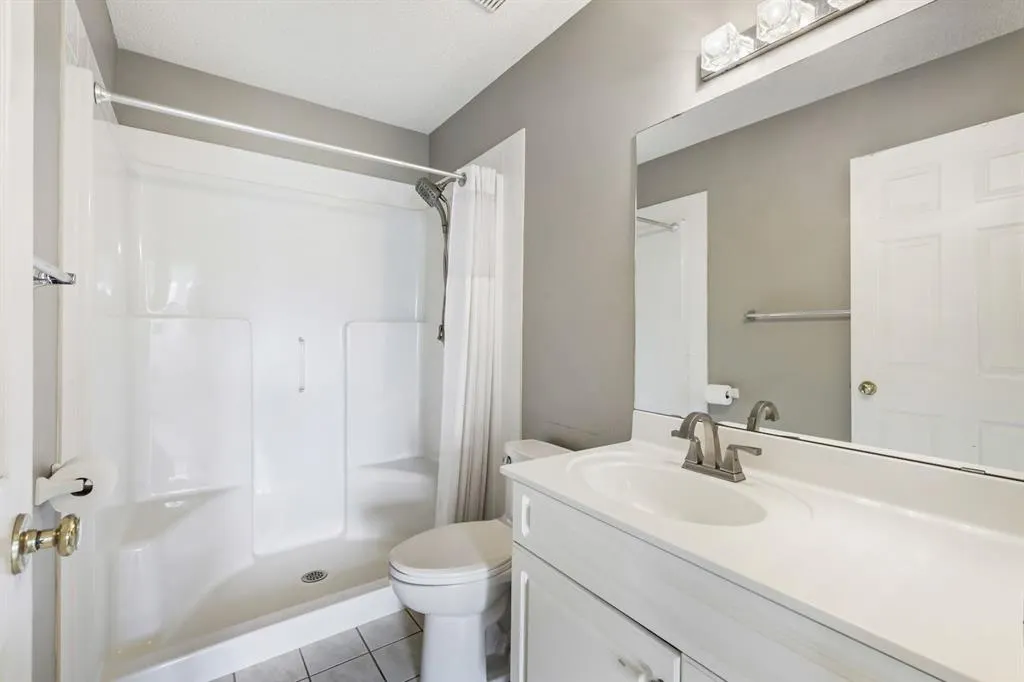 243121 16 Street E, #200