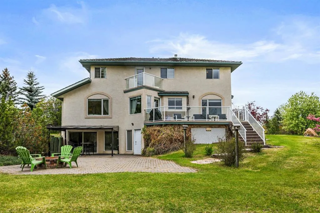 243121 16 Street E, #200