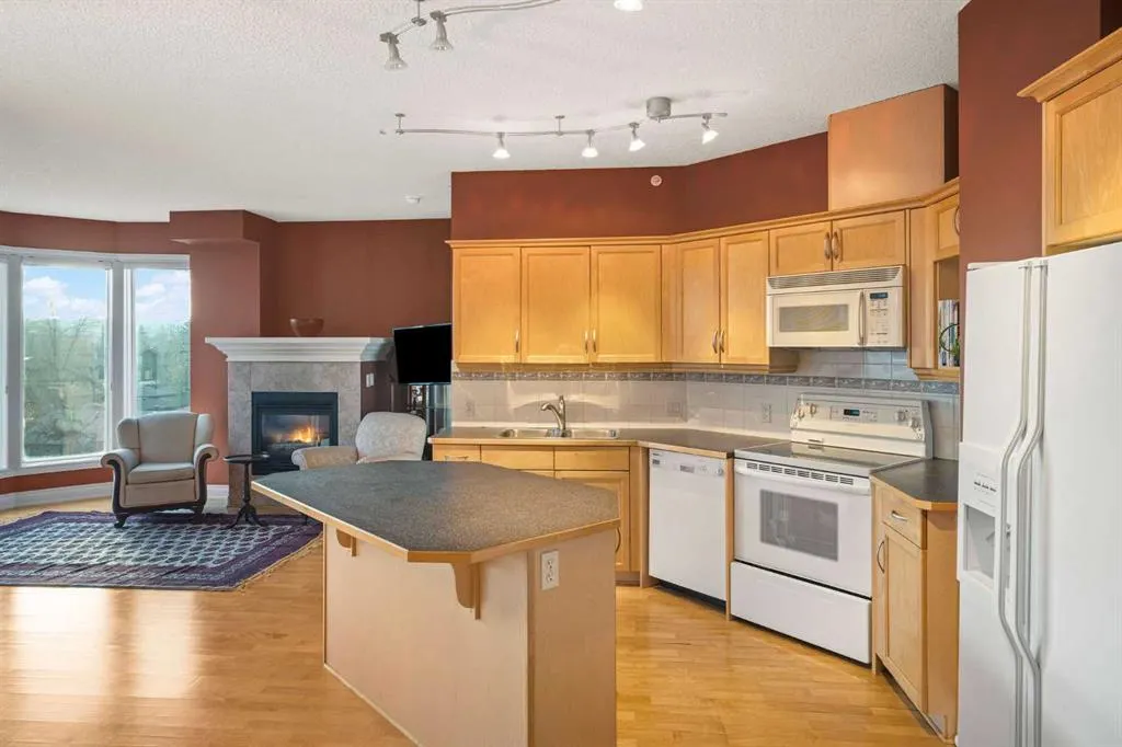 4 14 Street NW, #401