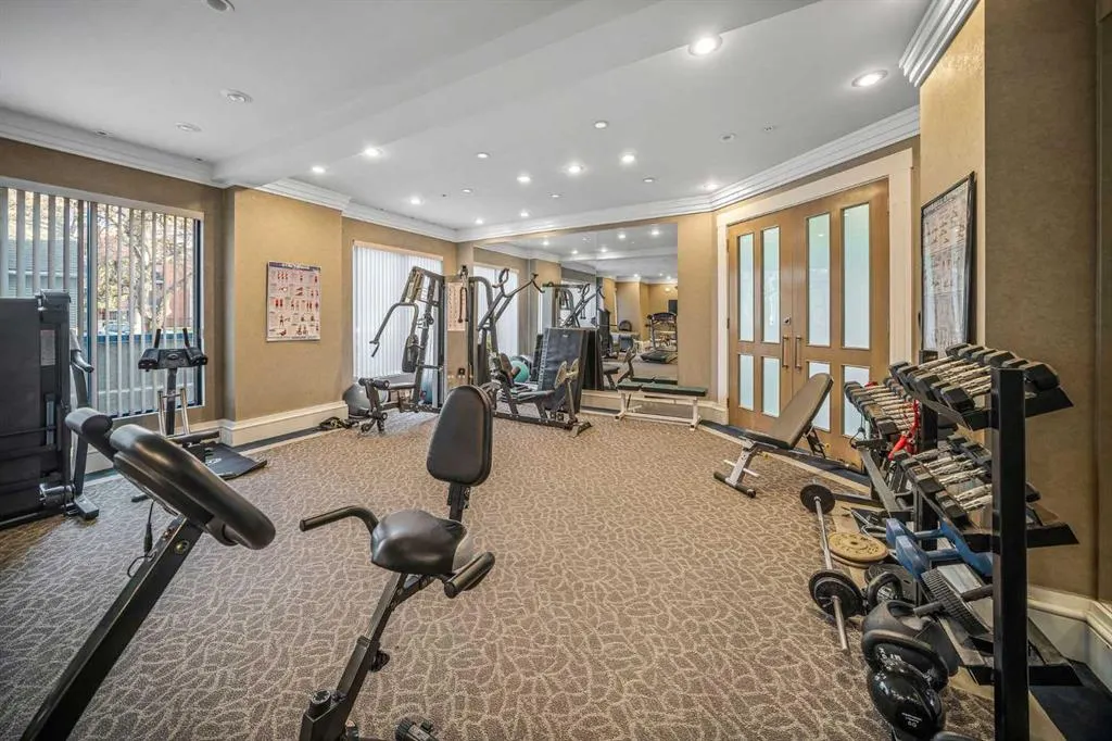 4 14 Street NW, #401