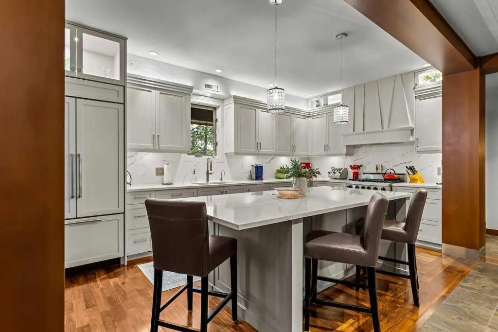 140 stone creek Road, #304